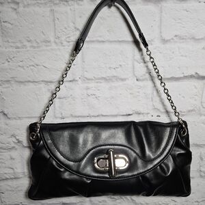 Excellent Condition Daisy Fuentes Elegant Black Clutch Bag